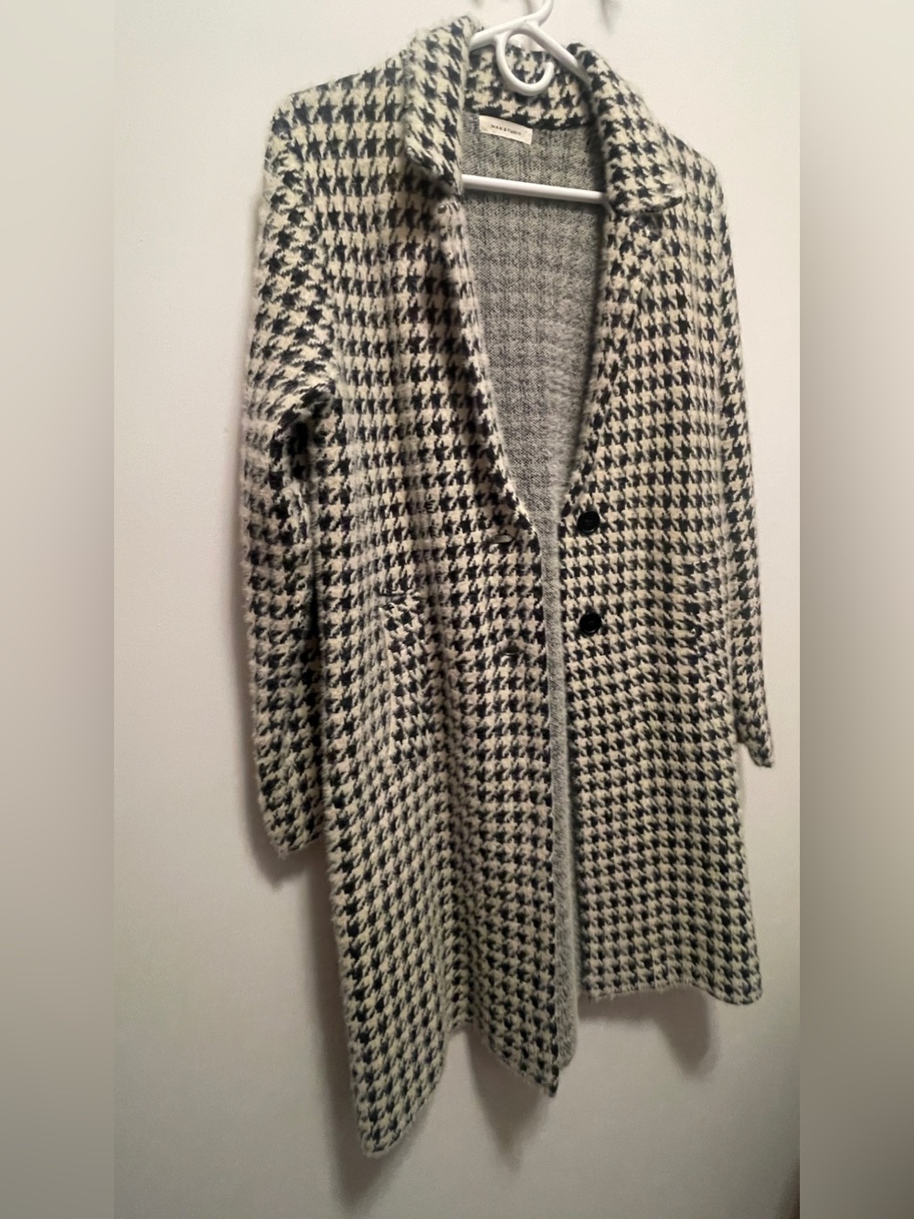 Max Studio Houndstooth Long Knit Cardigan - Black & Cream